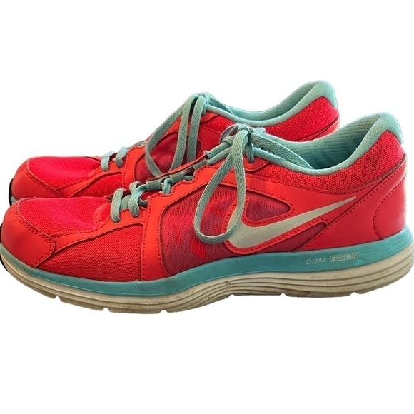 Nike Dual Fusion ST3 Women’s Running Shoes - Picture 4 of 9